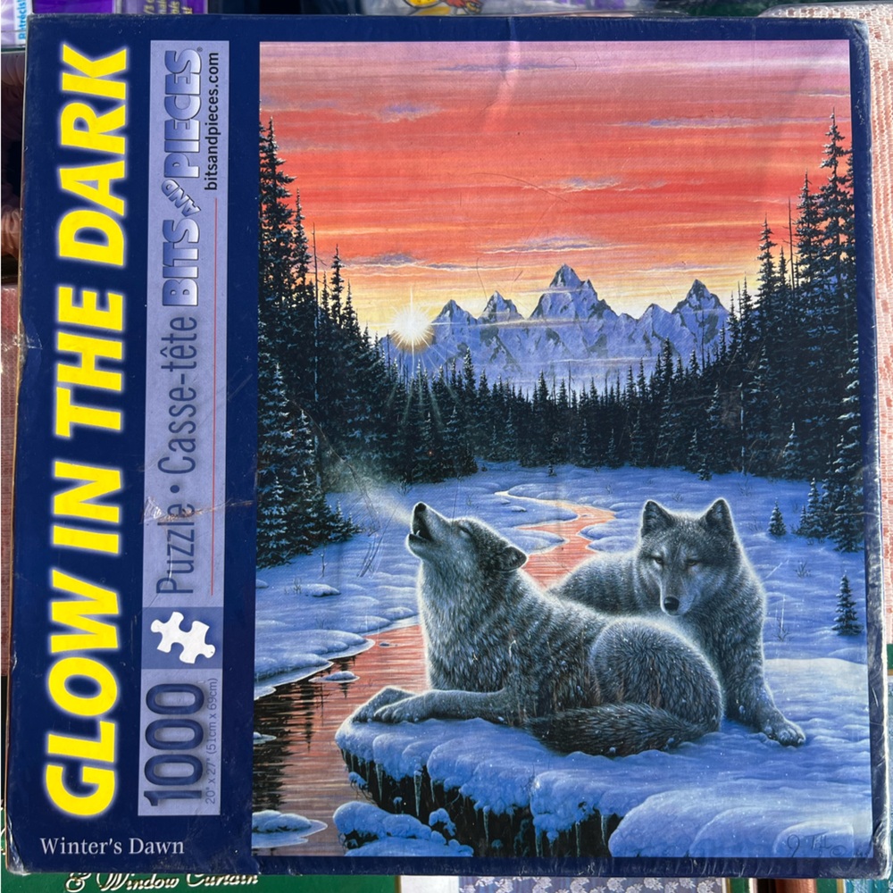 Bits and Pieces Winter's Dawn Glow In The Dark 1000 Piece Puzzle. NWT